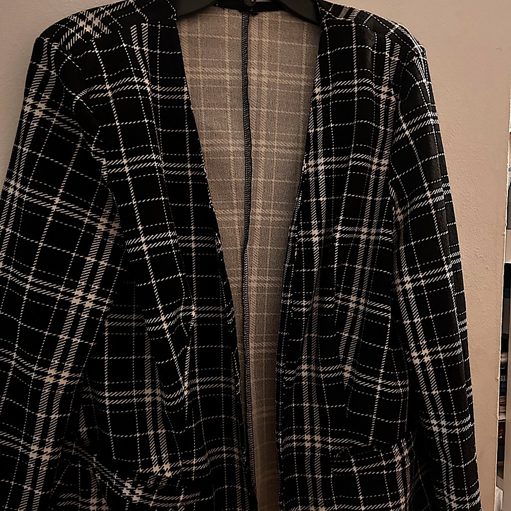 Black & white blazer